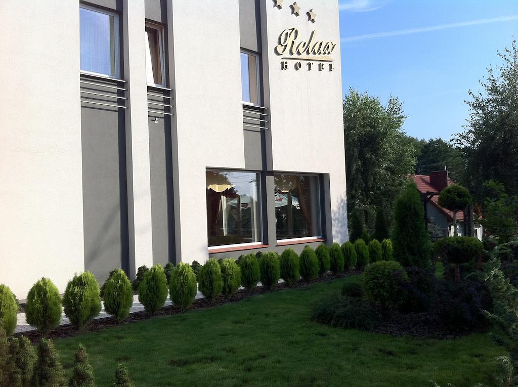 Hotel Relax Murowana Goślina Buitenkant foto