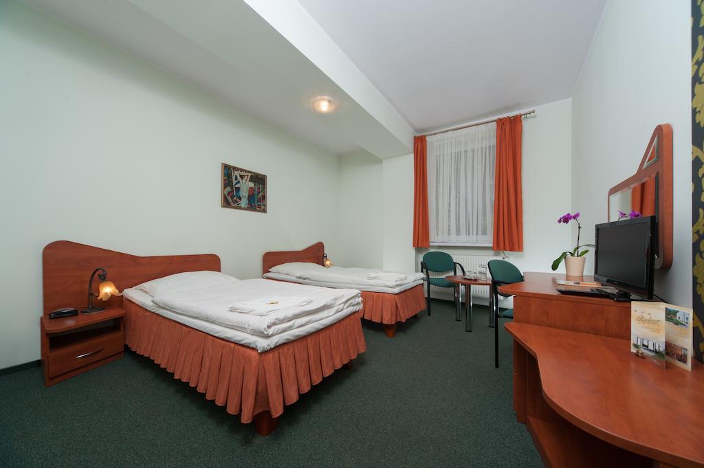 Hotel Relax Murowana Goślina Kamer foto